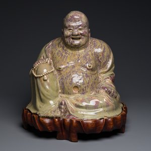 Een zeer grote Chinese figuur van Boeddha met flambé glazuur, Shiwan, 18/19e eeuw — foto 2