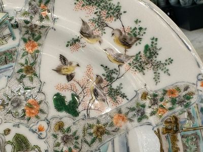 Een zeldzaam 30-delig KPM porseleinen servies met Cantonees famille verte beschildering, China en Duitsland, 19e eeuw — foto 14