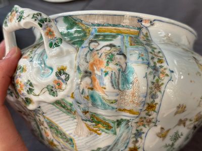 Een zeldzaam 30-delig KPM porseleinen servies met Cantonees famille verte beschildering, China en Duitsland, 19e eeuw — foto 87