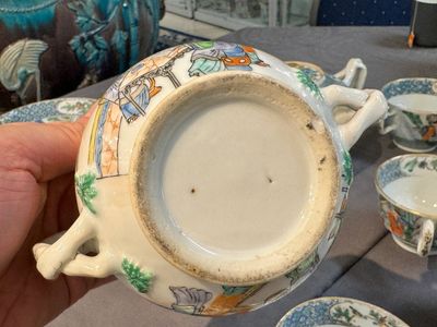 Een zeldzaam Chinees Canton famille verte 27-delig theeservies, 19e eeuw — foto 39