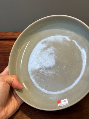 Een zeldzaam Chinees ru-type bord, Ming — foto 3