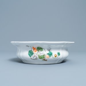 Een zeldzaam KPM porseleinen bassin met Cantonees famille verte decor beschilderd, China en Duitsland, 19e eeuw — foto 5