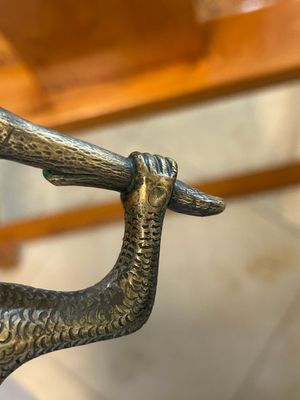 Een zeldzame bronzen 'wildeman' kandelaar, Vlaanderen of Duitsland, 15/16e eeuw — foto 6
