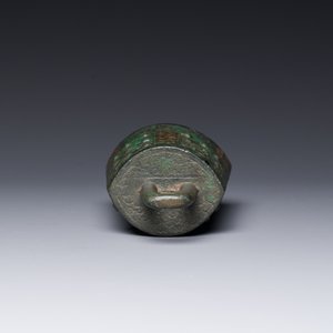 Een zeldzame Chinese archaïsche bronzen bel met inscriptie, Oostelijke Zhou — foto 5