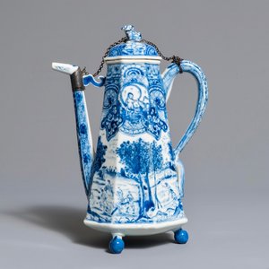 Een zeldzame Chinese blauwwitte koffiekan met "Europa en de stier", Kangxi — foto 1