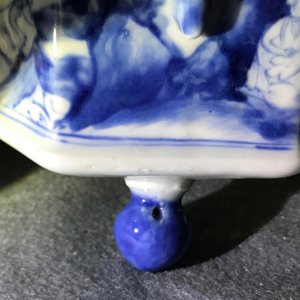 Een zeldzame Chinese blauwwitte koffiekan met "Europa en de stier", Kangxi — foto 23