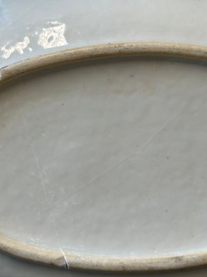 Een zeldzame Chinese exportporseleinen dekselkan met bassin met gekroond monogram 'RLI', Qianlong — foto 19
