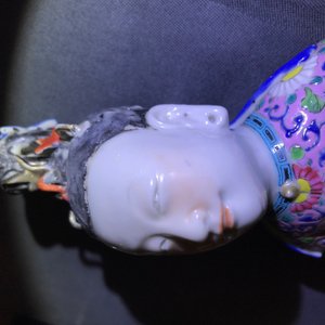 Een zeldzame Chinese famille rose figuur van Magu, Qianlong — foto 12