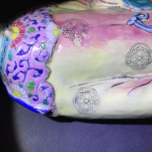 Een zeldzame Chinese famille rose figuur van Magu, Qianlong — foto 15