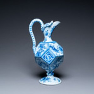 Een zeldzame grote blauw-witte gefacetteerde 'chinoiserie' kan, Nevers, Frankrijk, eind 17e eeuw — foto 2