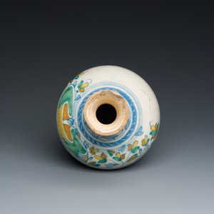 Een zeldzame polychrome Antwerpse majolica apothekersfles met opschrift AQ DE ENDIV, midden 16e eeuw — foto 5