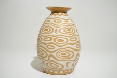 Een zeldzame vaas van geglazuurd steengoed, Charles Catteau voor Boch Frères Keramis, ca. 1923