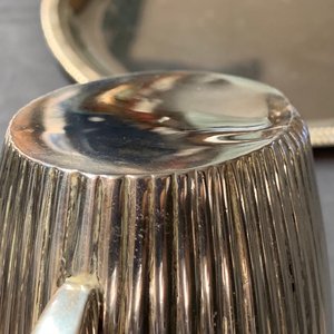 Een zilveren theeservies op onderschotel, 3e gehalte, wellicht Duitsland, eind 19e eeuw — foto 20