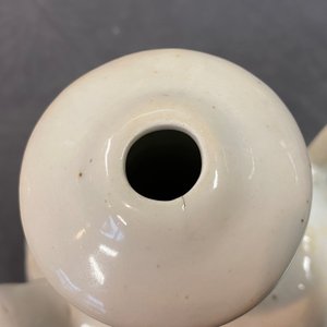 Een zuid-Chinese wit geglazuurde kendi, 17/18e eeuw — foto 12