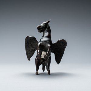Een zwart gepatineerd bronzen model van Pegasus, Italië, 16e eeuw — foto 3