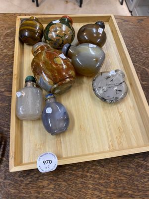 Eight Chinese agate, hardstone and quartz snuff bottles, 19/20th C. — 照片 7