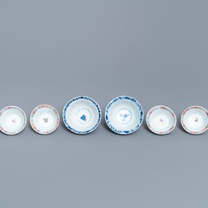 Eight Chinese blue and white and famille rose cups and saucers and three plates, Kangxi/Qianlong — photo 11
