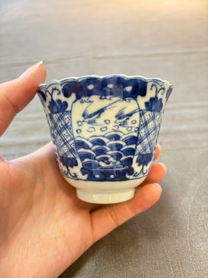 Eight Chinese blue and white cups and saucers, Kangxi mark, 19th C. — foto 38