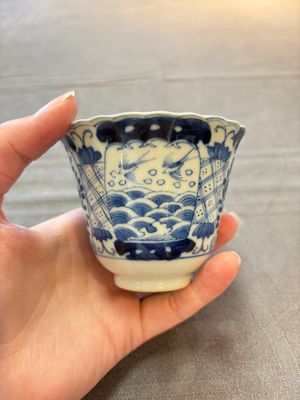 Eight Chinese blue and white cups and saucers, Kangxi mark, 19th C. — foto 54