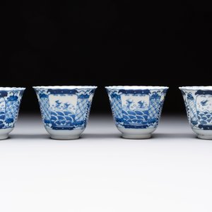 Eight Chinese blue and white cups and saucers, Kangxi mark, 19th C. — foto 4
