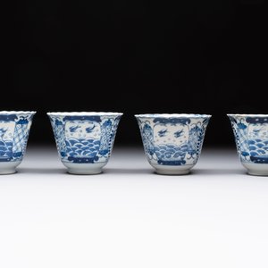 Eight Chinese blue and white cups and saucers, Kangxi mark, 19th C. — foto 10
