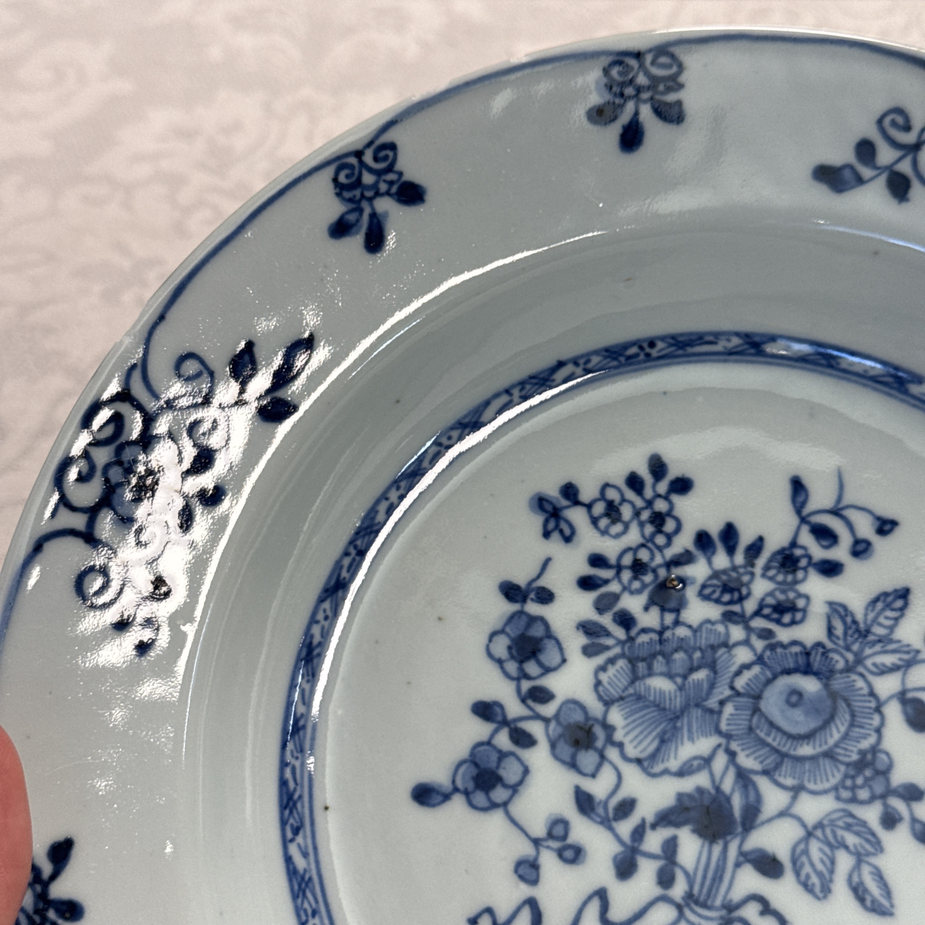 Eight Chinese blue and white plates and an Imari-style dish — photo 93
