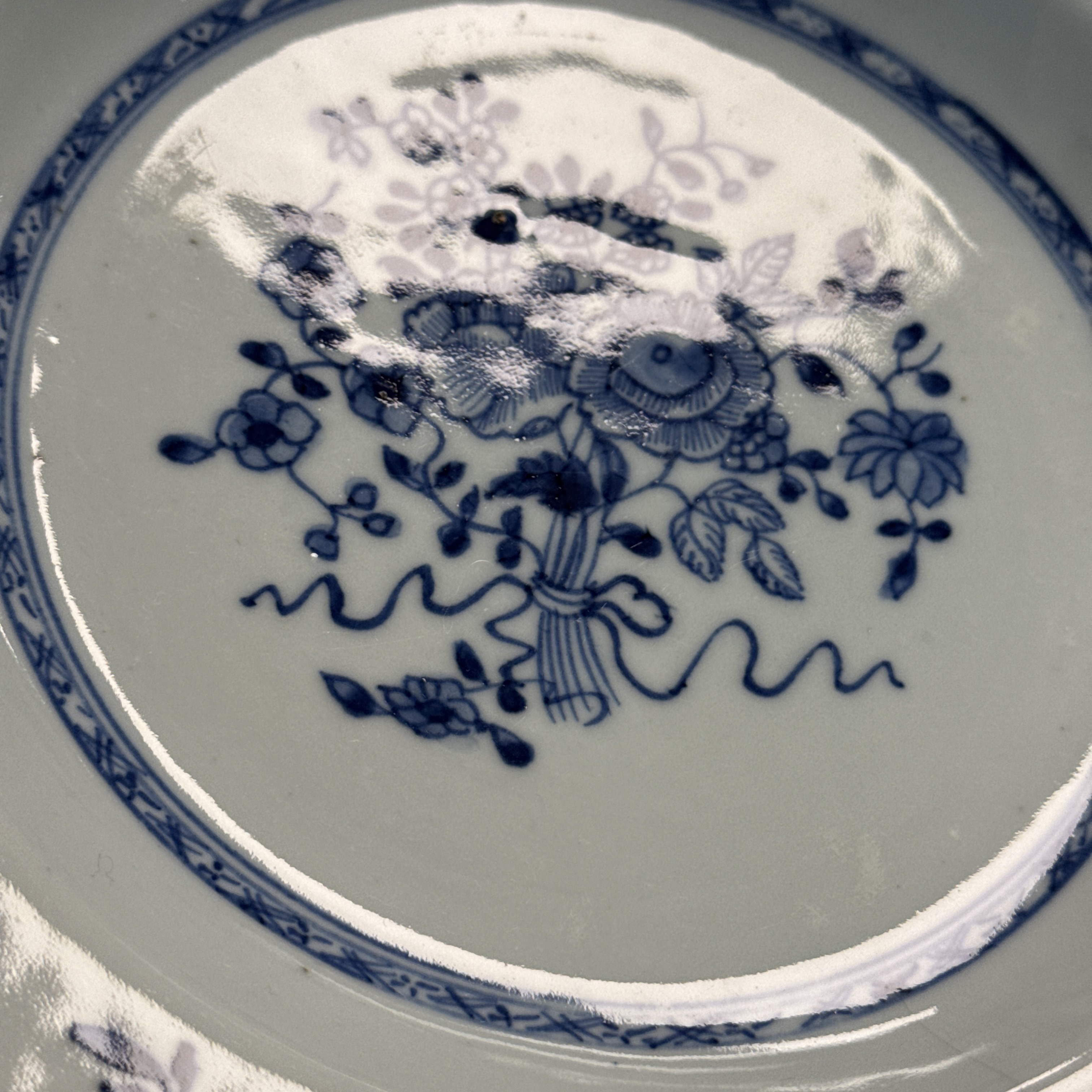 Eight Chinese blue and white plates and an Imari-style dish — photo 96