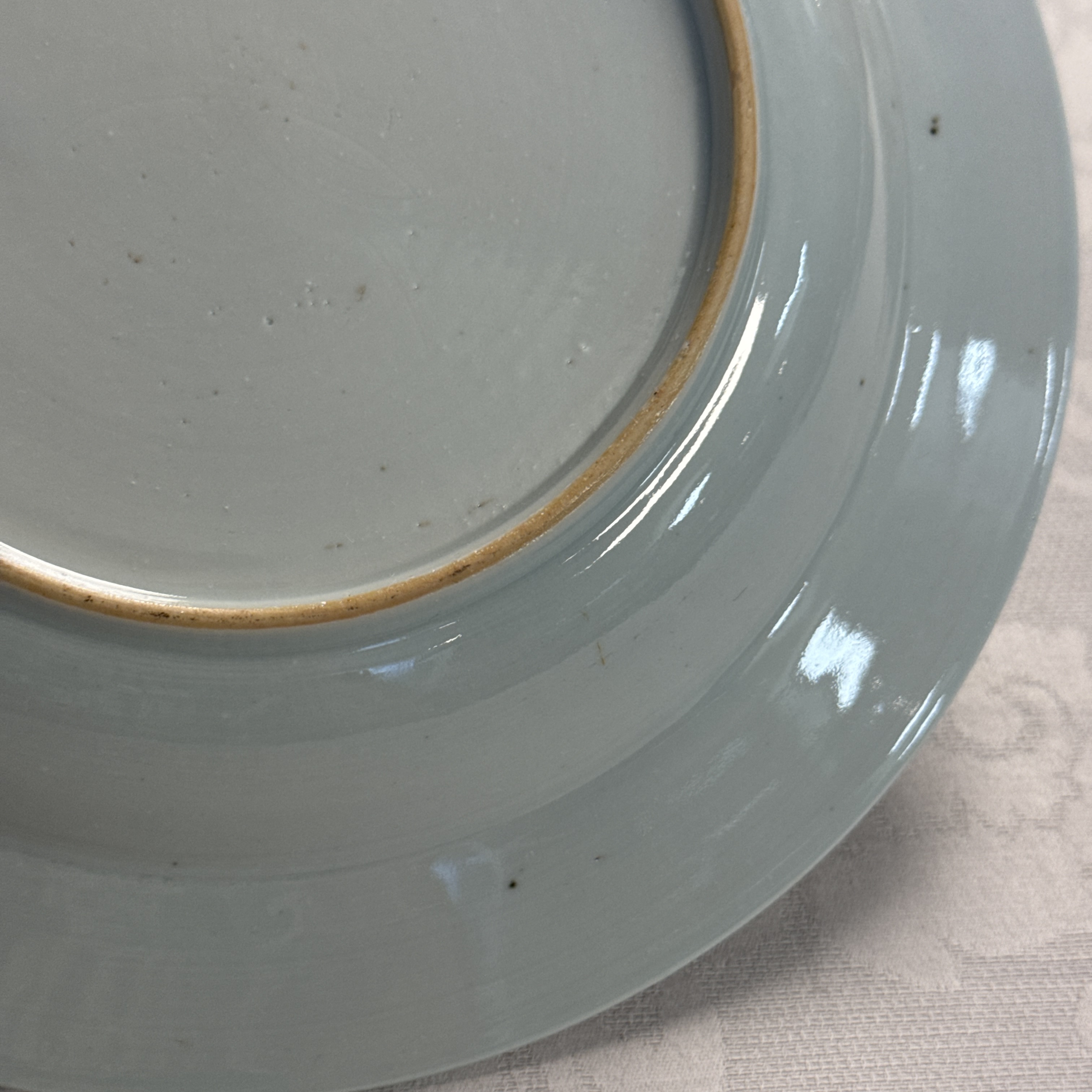 Eight Chinese blue and white plates and an Imari-style dish — photo 102