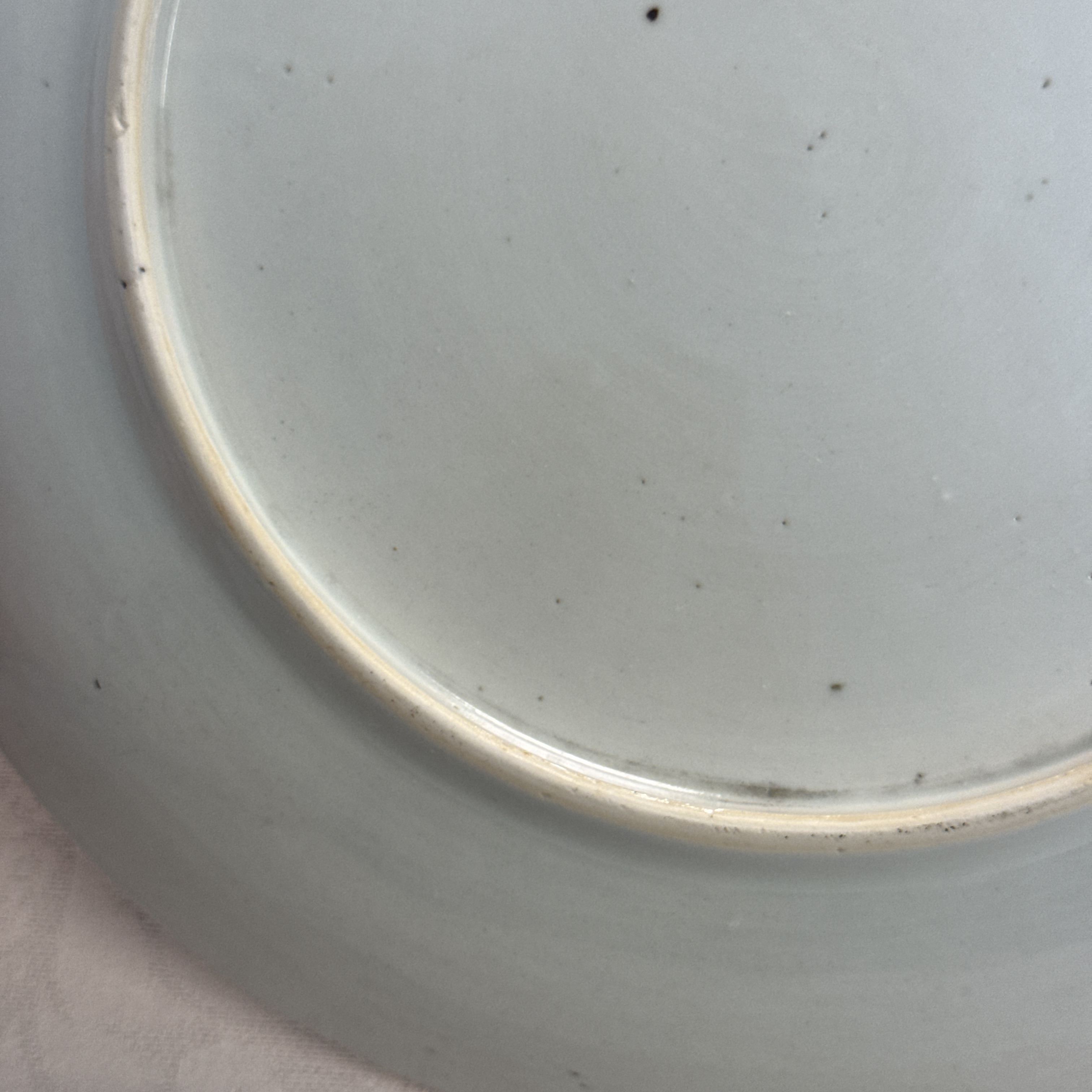 Eight Chinese blue and white plates and an Imari-style dish — photo 114