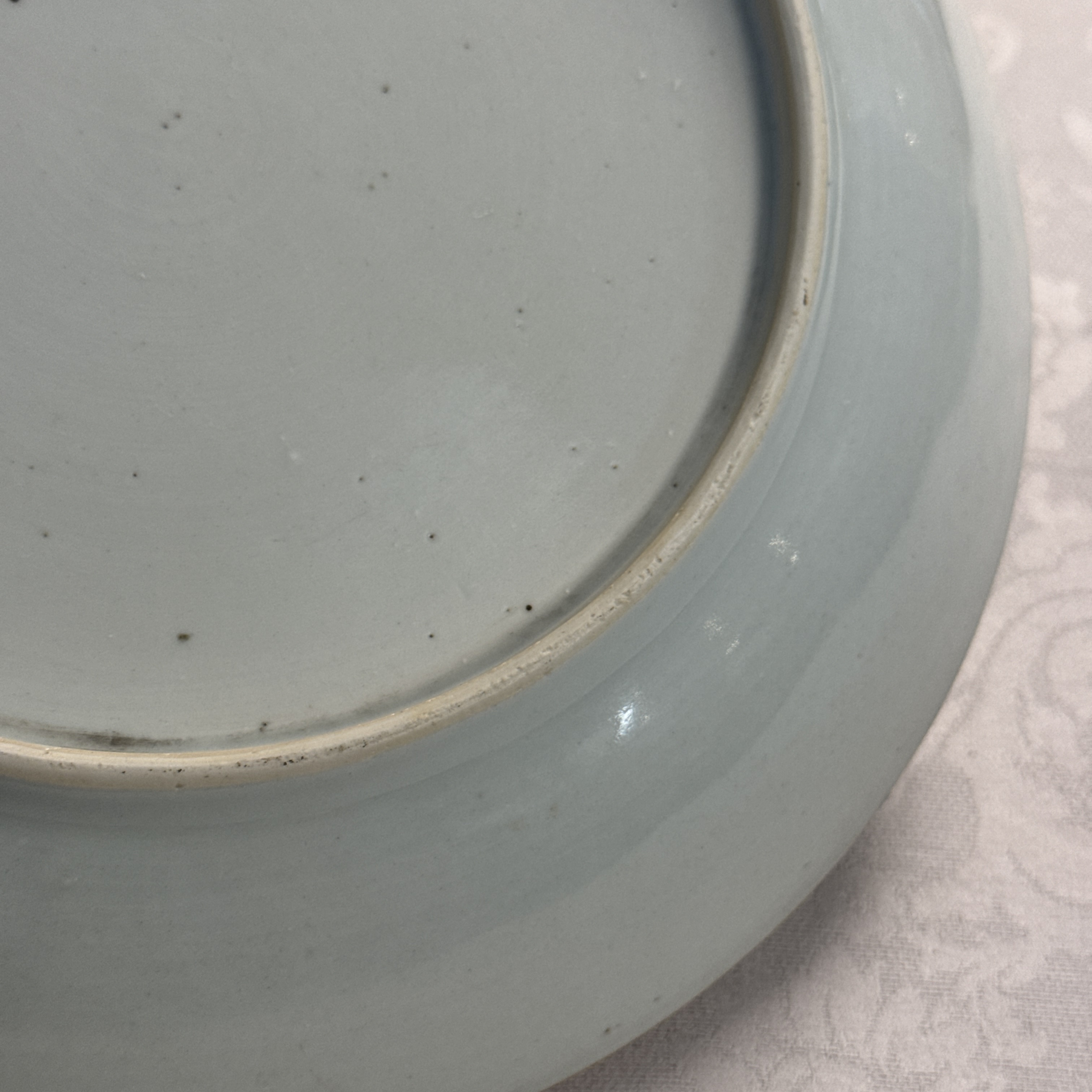 Eight Chinese blue and white plates and an Imari-style dish — photo 117