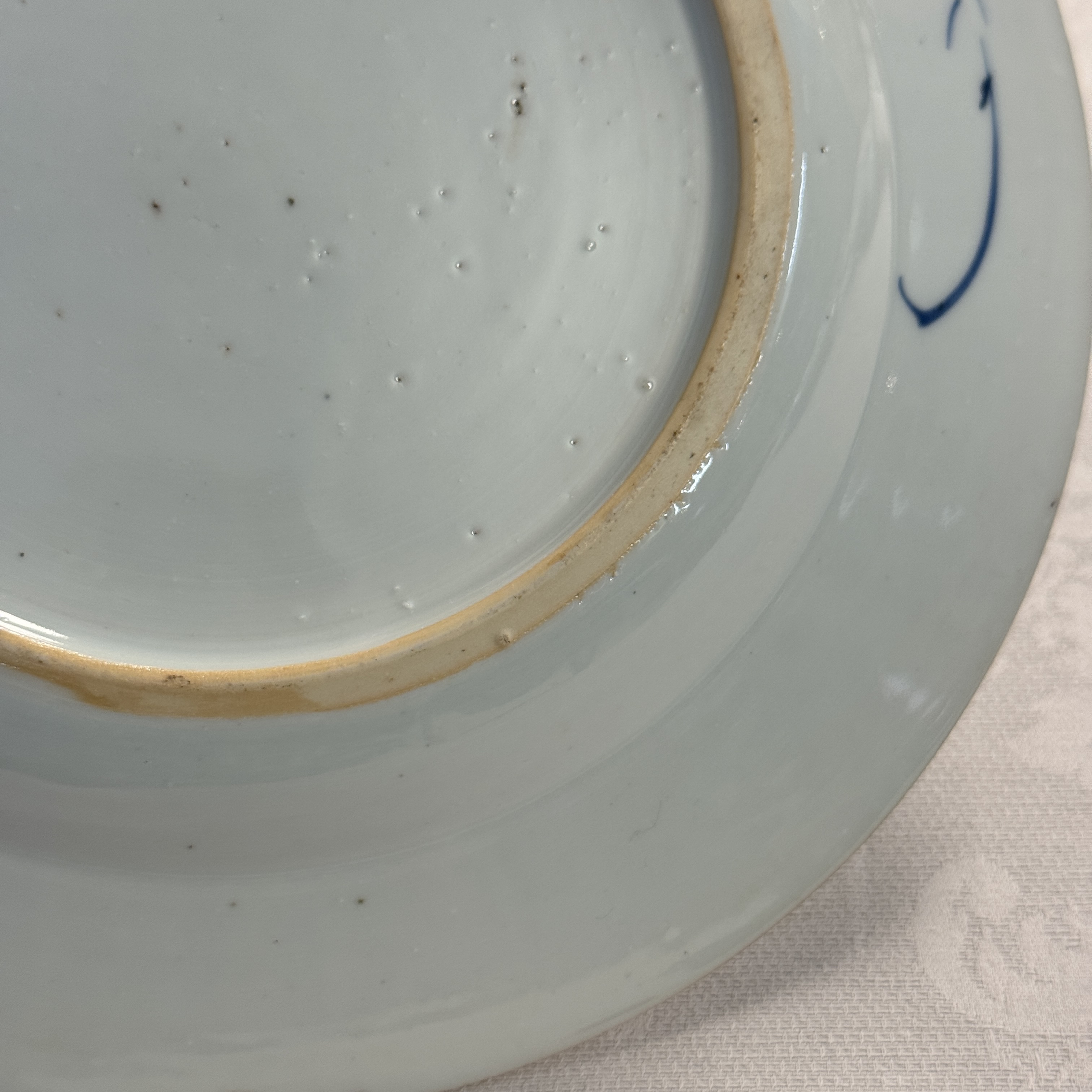 Eight Chinese blue and white plates and an Imari-style dish — photo 14