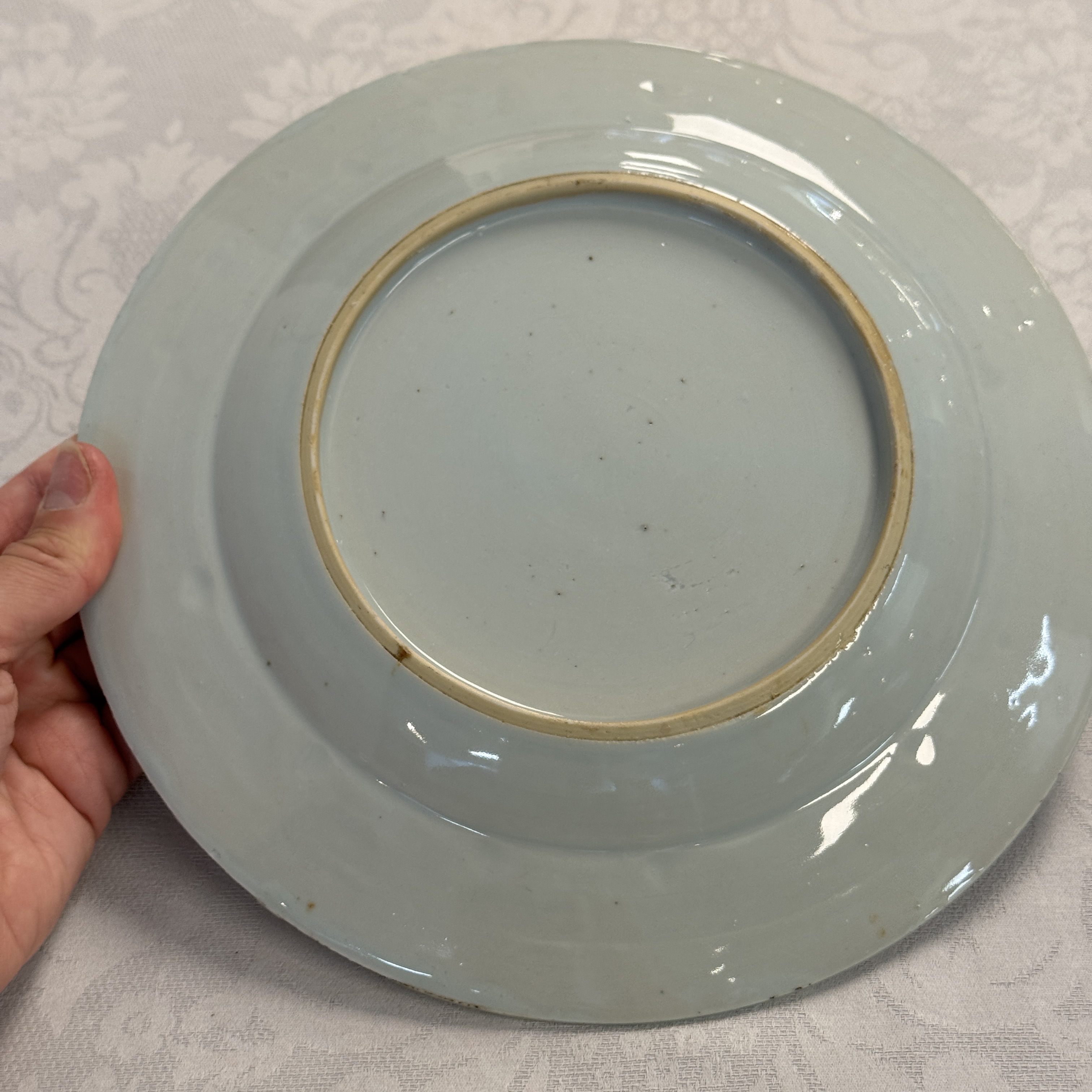 Eight Chinese blue and white plates and an Imari-style dish — photo 33