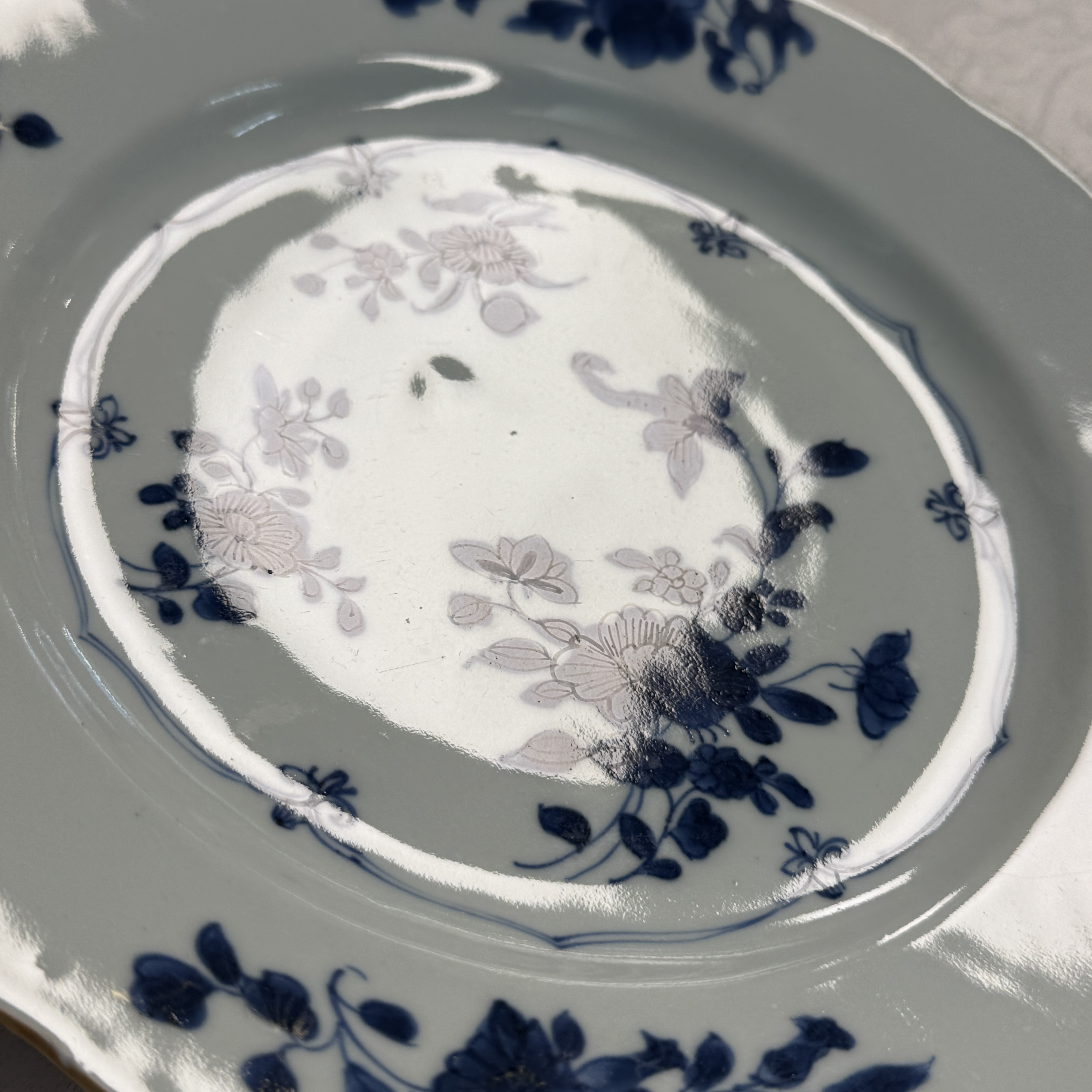 Eight Chinese blue and white plates and an Imari-style dish — photo 45