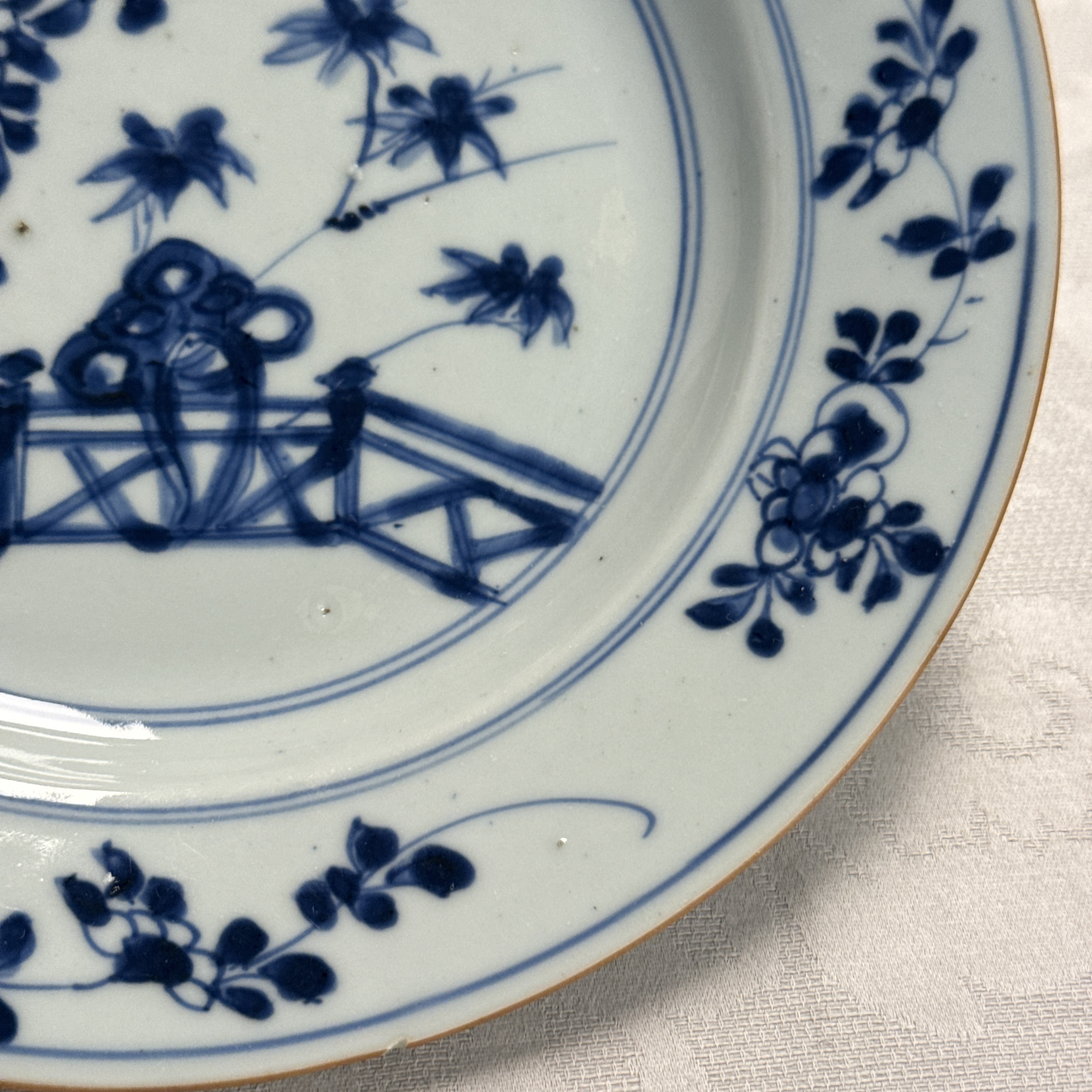 Eight Chinese blue and white plates and an Imari-style dish — photo 58