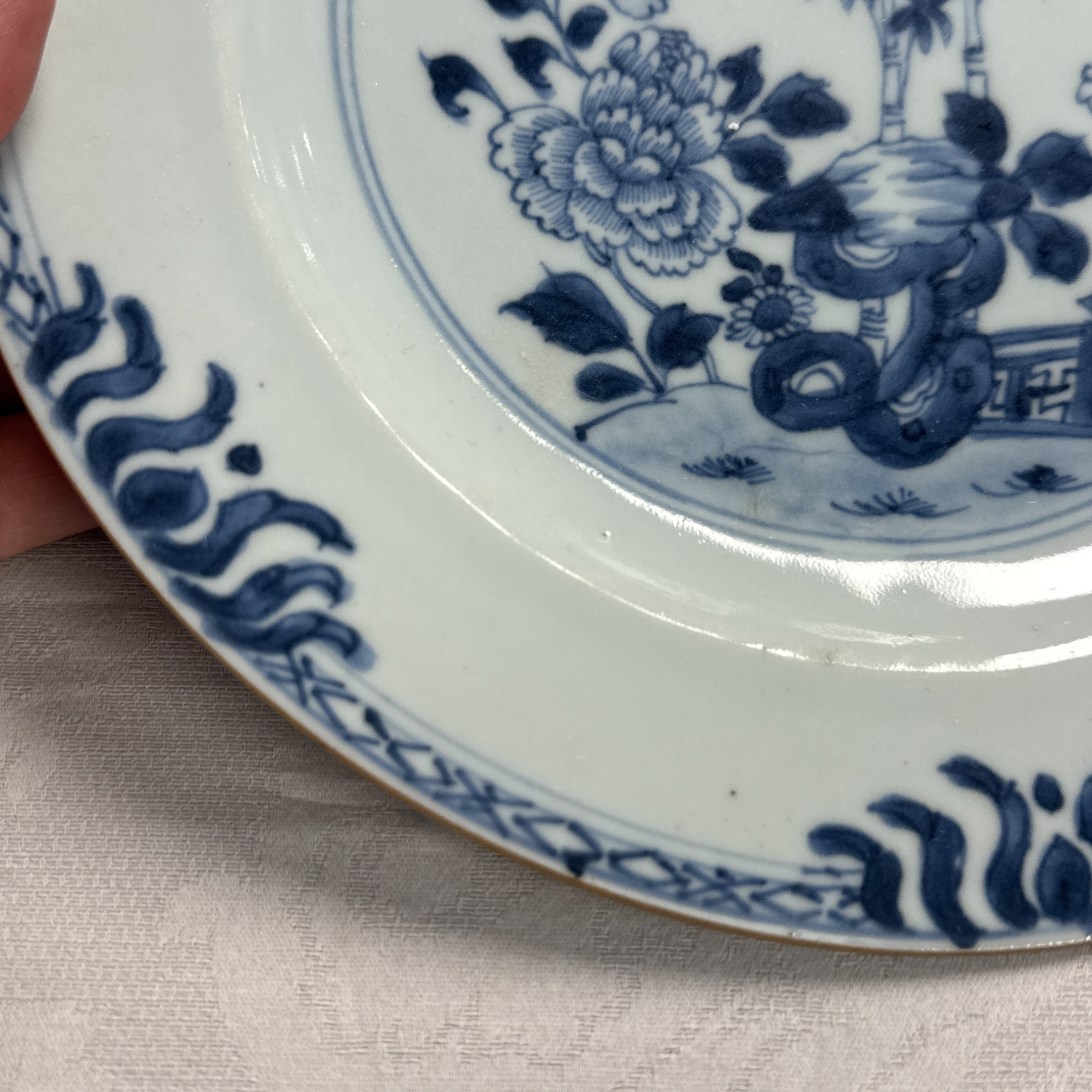 Eight Chinese blue and white plates and an Imari-style dish — photo 68