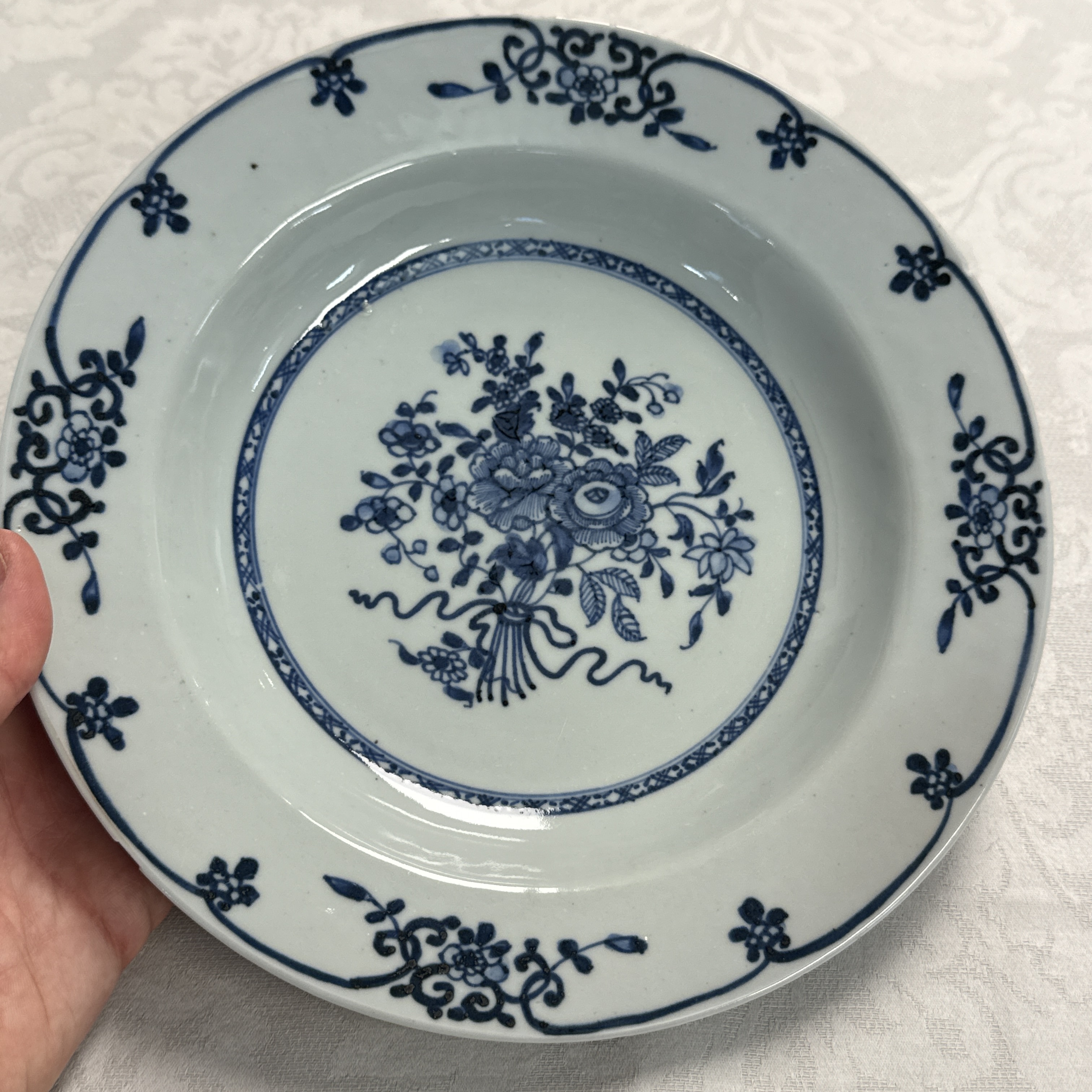 Eight Chinese blue and white plates and an Imari-style dish — photo 79