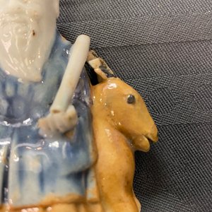 Eight Chinese blue, white and celadon-glazed biscuit models, Qianlong/Jiaqing — photo 14