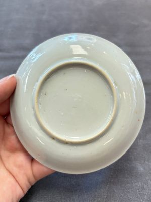 Eight Chinese blue, white and iron-red cups and twelve saucers, Kangxi/Yongzheng — 照片 32