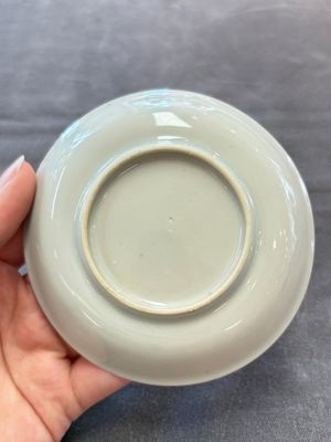 Eight Chinese blue, white and iron-red cups and twelve saucers, Kangxi/Yongzheng — 照片 34