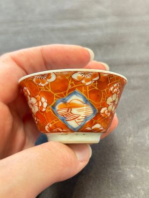 Eight Chinese blue, white and iron-red cups and twelve saucers, Kangxi/Yongzheng — 照片 37