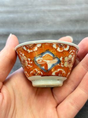 Eight Chinese blue, white and iron-red cups and twelve saucers, Kangxi/Yongzheng — 照片 47