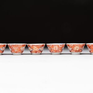Eight Chinese blue, white and iron-red cups and twelve saucers, Kangxi/Yongzheng — 照片 18