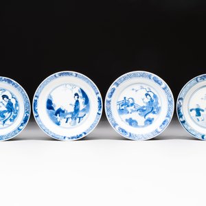 Eight Chinese blue, white and iron-red cups and twelve saucers, Kangxi/Yongzheng — 照片 4
