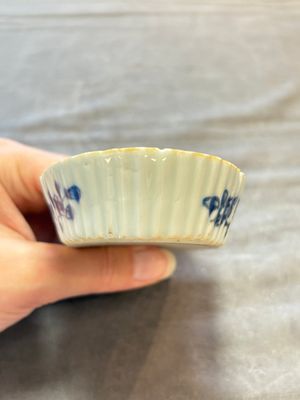 Eight Chinese blue, white, famille verte, and European-decorated wares, Kangxi/Qianlong — foto 11