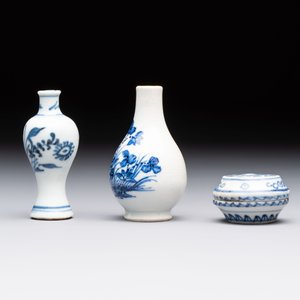 Eight Chinese blue, white, famille verte, and European-decorated wares, Kangxi/Qianlong — foto 11
