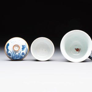 Eight Chinese blue, white, famille verte, and European-decorated wares, Kangxi/Qianlong — foto 8