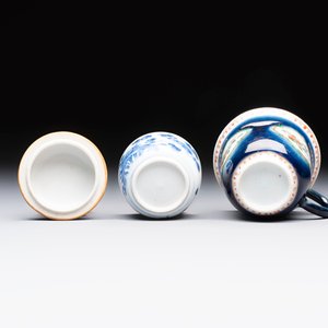 Eight Chinese blue, white, famille verte, and European-decorated wares, Kangxi/Qianlong — foto 9