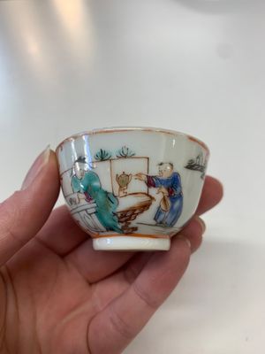Eight Chinese Canton famille rose cups, 14 saucers and a teapot, Qianlong — photo 65