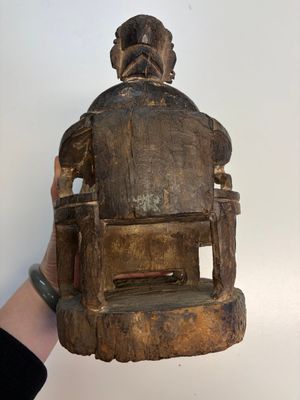 Eight Chinese carved wooden sculptures with traces of polychromy and gilding, 19th C. — photo 15