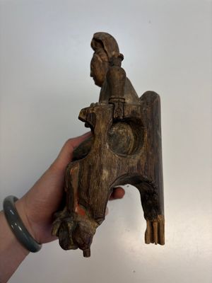 Eight Chinese carved wooden sculptures with traces of polychromy and gilding, 19th C. — photo 20
